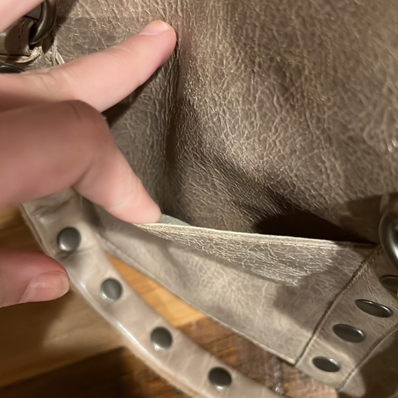 tan hammitt bag - Picture 7 of 7